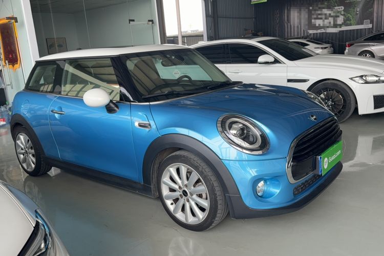 Used MINI MINI 2018 1.5T COOPER Artist
