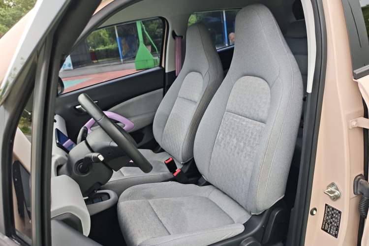 Used Leapmotor T03 2022 Amber Edition Interior 3