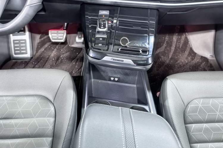 Used Volkswagen Talagon 2021 380TSI Four-Wheel Drive R-Line Touareg Edition
