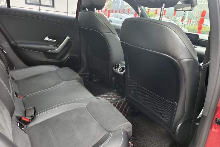 Used Mercedes-Benz A-Class 2020 Restyled A 200 L Sport Sedan Fashion Version