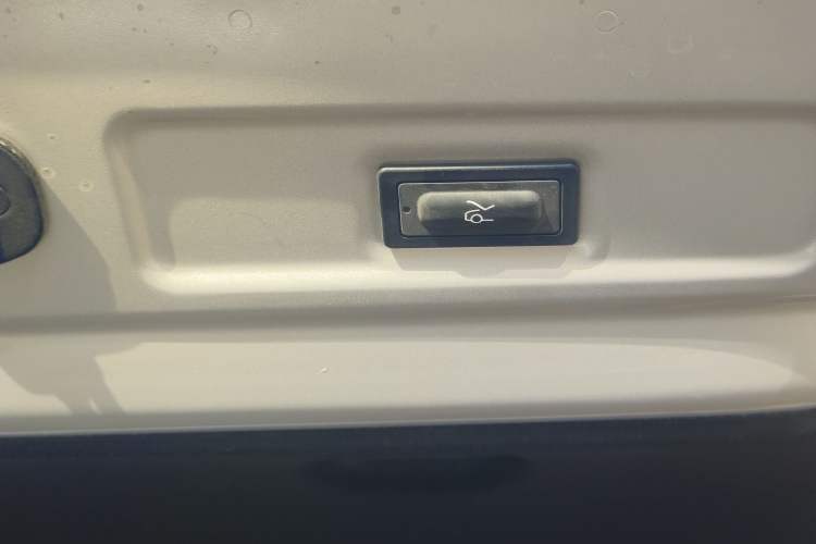 Used Nio ES8 2026 Model 6-seat Executive Signature Edition
