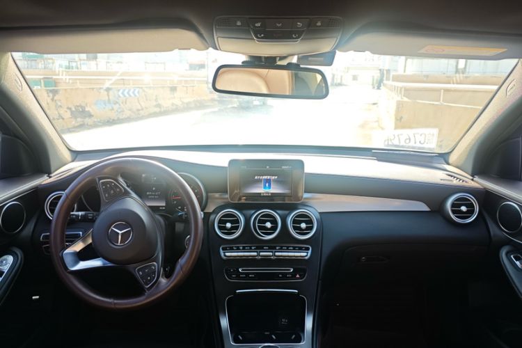 Used Mercedes-Benz GLC 2019 GLC 200 L 4MATIC
