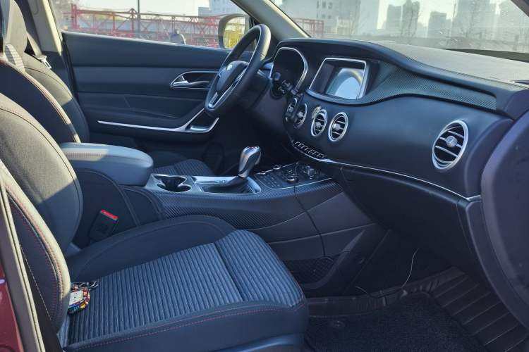 Used JAC Refine S7 2017 1.5T Automatic Comfort Model