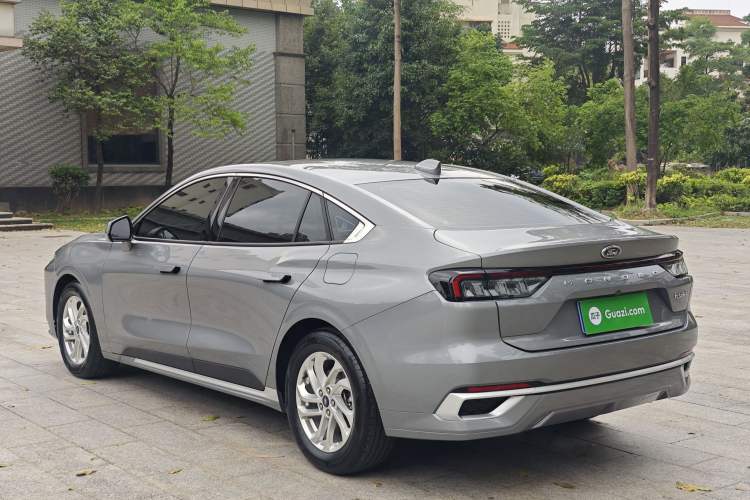 Used Ford Mondeo 2023 EcoBoost 180 Comfort Model Exterior 5