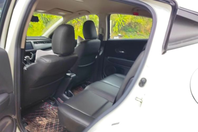 Used Honda Vezel 2020 220 TURBO CVT Elite Edition
