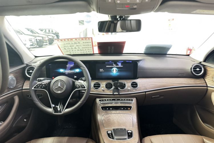 Used Mercedes-Benz E-Class 2023 Updated E 300 L Fashion Edition
