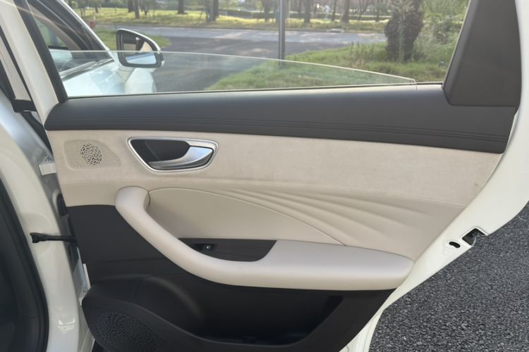 Used Roewe D7 2025 EV 610km Rear-Drive Prestige Edition Interior 12