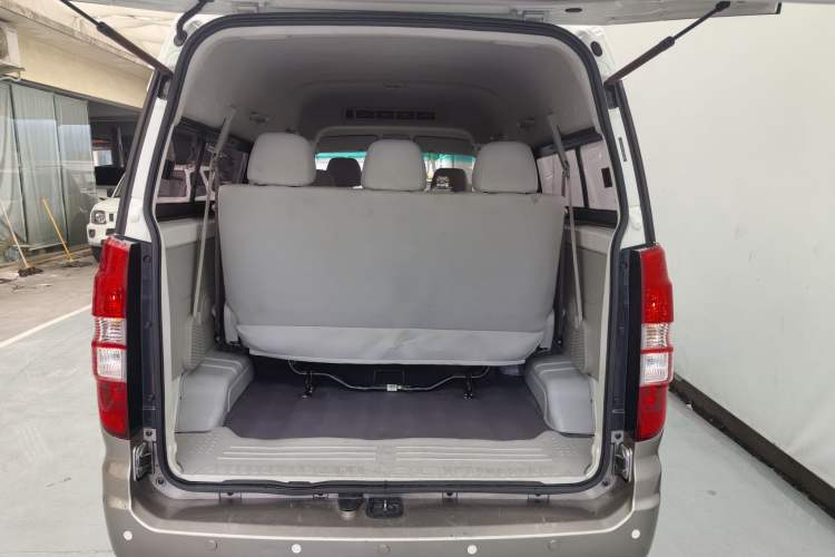 Used Jinbei New Hiace X30L 2018 1.5L Wealth Edition DLCG14
