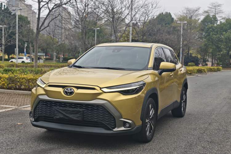 Used Toyota FRONTLANDER 2022 2.0L CVT Luxury PLUS Edition