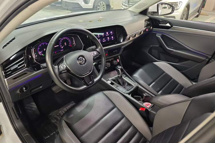 Used Volkswagen Sagitar 2022 280TSI DSG Flyover Edition Interior 1