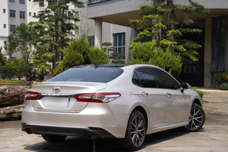 Used Toyota Camry 2021 2.5G Luxury Edition Exterior 5