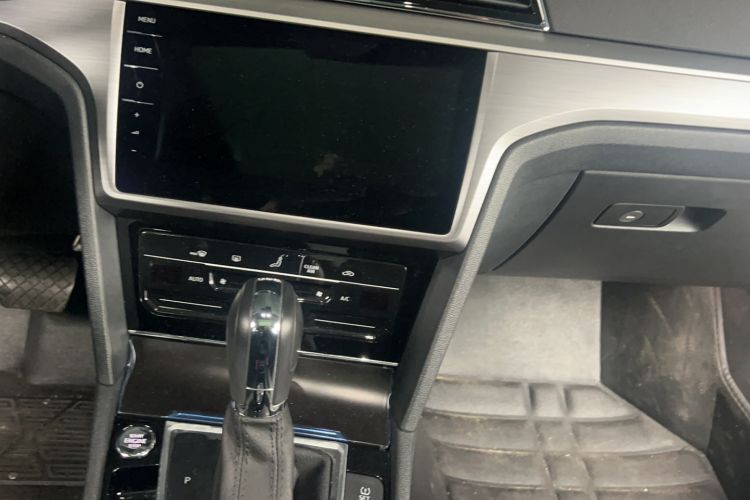 Used Volkswagen Lamando 2021 Revised Version 280TSI DSG Comfort Edition Audio And AC Panel