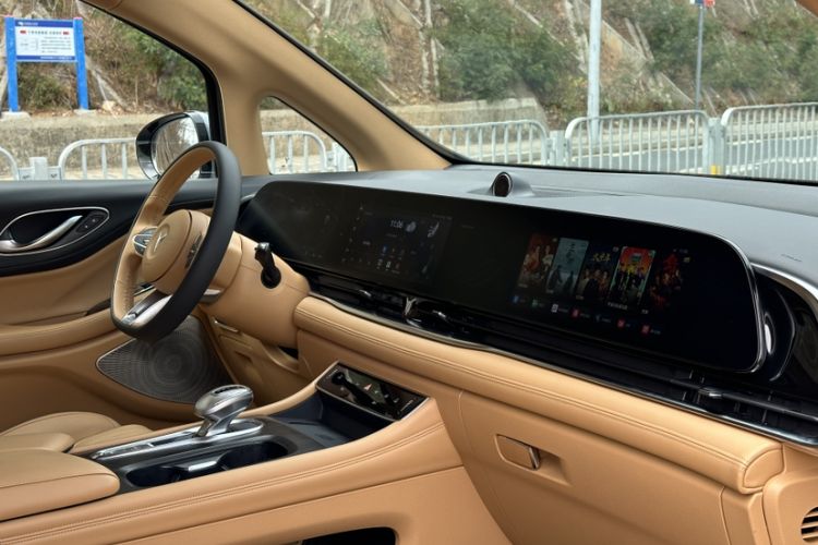 Used VOYAH Dream 2022 Low-Carbon Edition Dream+ Smart Enjoyment Package