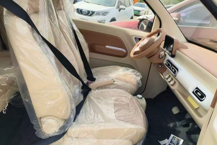 Used Wuling Hongguang MINIEV 2024 3rd Generation 215km Youth Edition