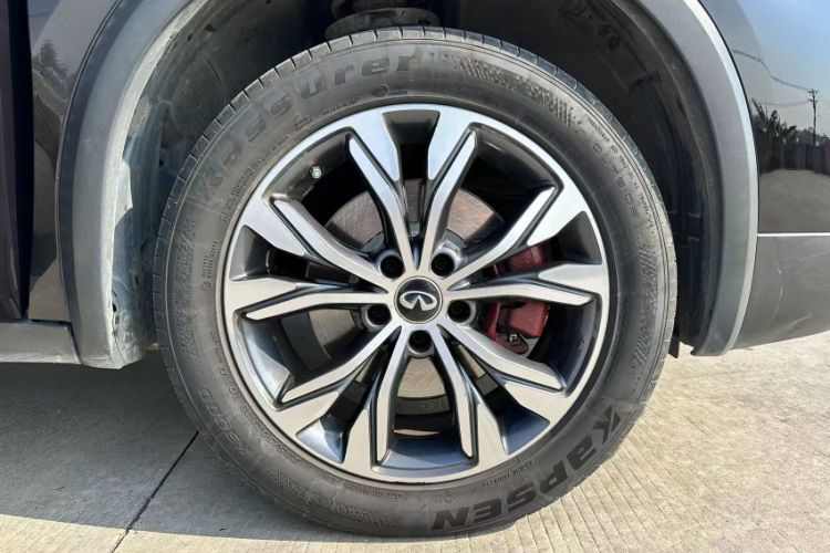 Used Infiniti QX30 2017 2.0T Four-Wheel Drive Sport Edition
