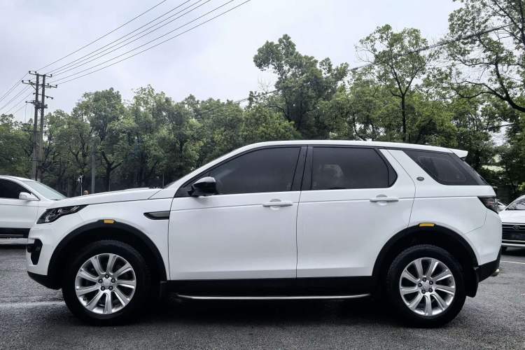 Used Land Rover Discovery Sport 2019 240 PS PURE Edition China V Standard