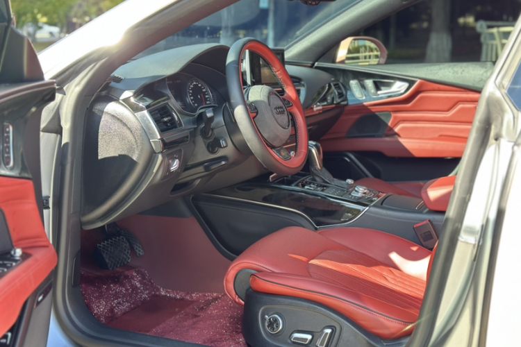 Used Audi A7 2016 50 TFSI quattro Comfort Model
