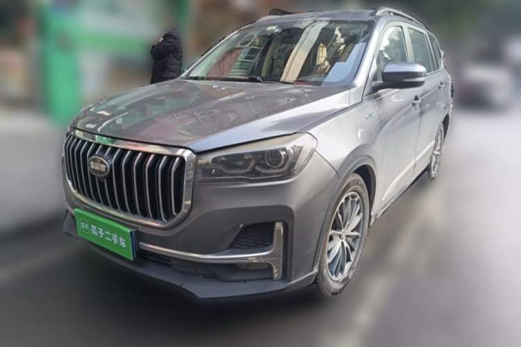 Used SWM G05 2021 PRO 1.5T Automatic Luxury Model 7 Seats