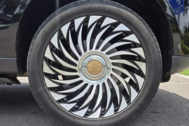 Used Land Rover Range Rover 2021 3.0 L6 Century Extended Classic Edition
