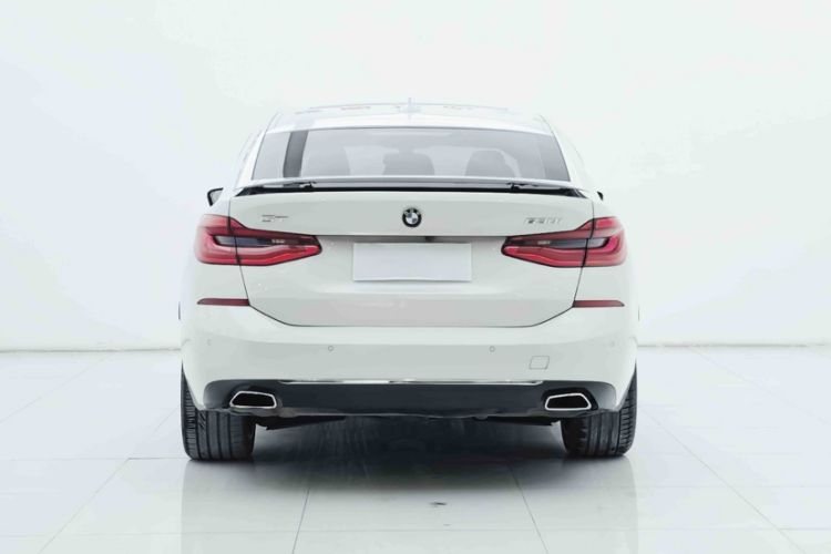 Used BMW 6 Series GT 2018 630i Luxury Design Package Exterior 2