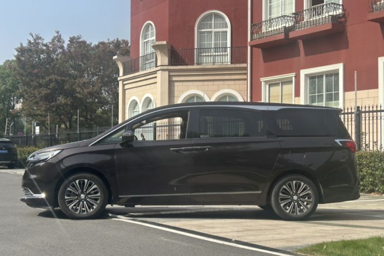 Used Buick GL8 2020 ES Land Cruiser 653T Flagship Model