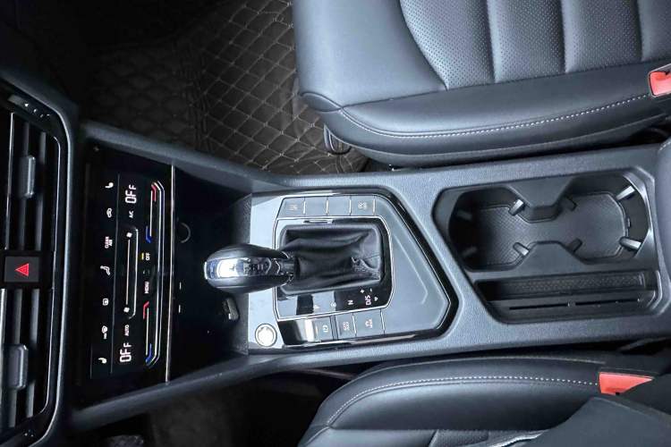 Used Volkswagen Tharu 2021 280TSI Two-Wheel-Drive Luxury Plus Edition