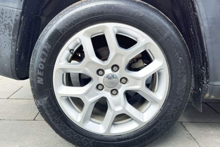 Used Jeep Renegade 2018 Connected Large Screen Version 180T Automatic High-Energy Edition