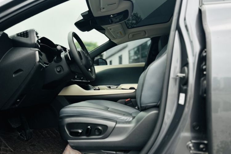 Used Lexus RZ 2023 450e All-Wheel Drive Luxury Edition
