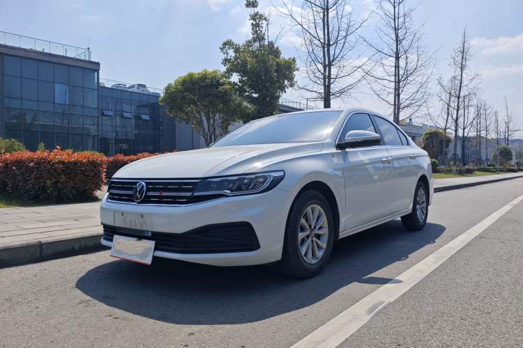 Used Volkswagen Bora 2021 1.5L Manual Fashion Smart Connect Edition