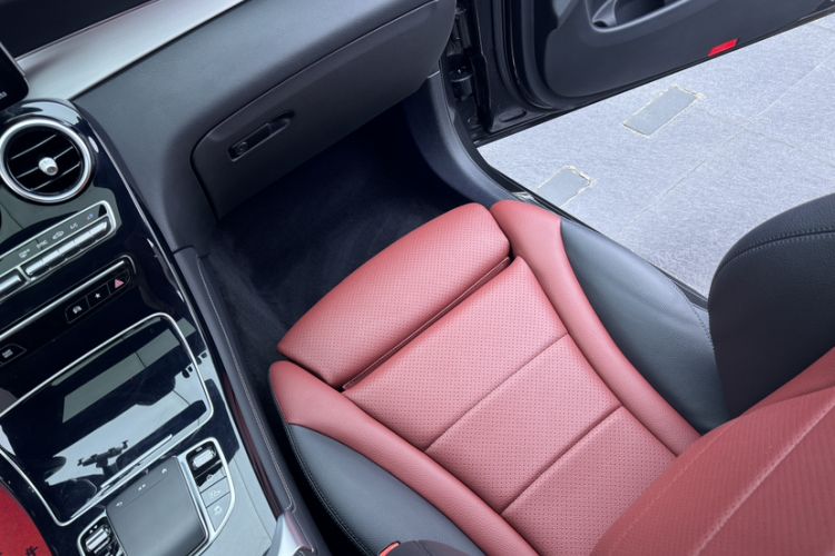 Used Mercedes-Benz GLC Coupe 2020 GLC 260 4MATIC Coupe SUV
