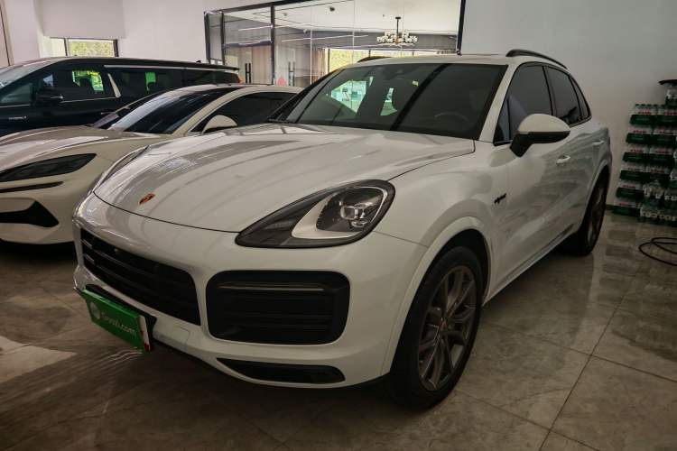 Used Porsche Cayenne E-Hybrid 2023 Cayenne E-Hybrid 2.0T Platinum Edition
