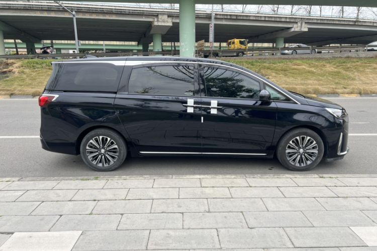 Used Buick GL8 2023 ES Lu Zun Flagship Model
