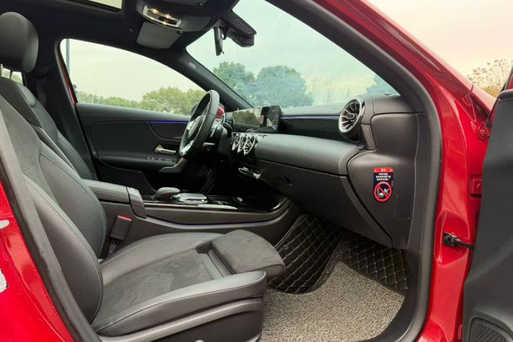 Used Mercedes-Benz A-Class 2021 A 200 L Sport Sedan Fashion Model
