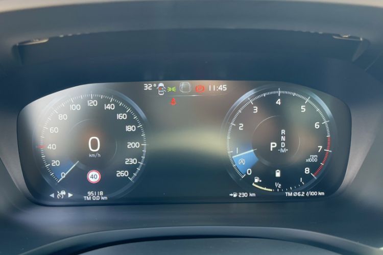 Used Volvo S60 2022 B4 Zhiyuan Luxury Edition
