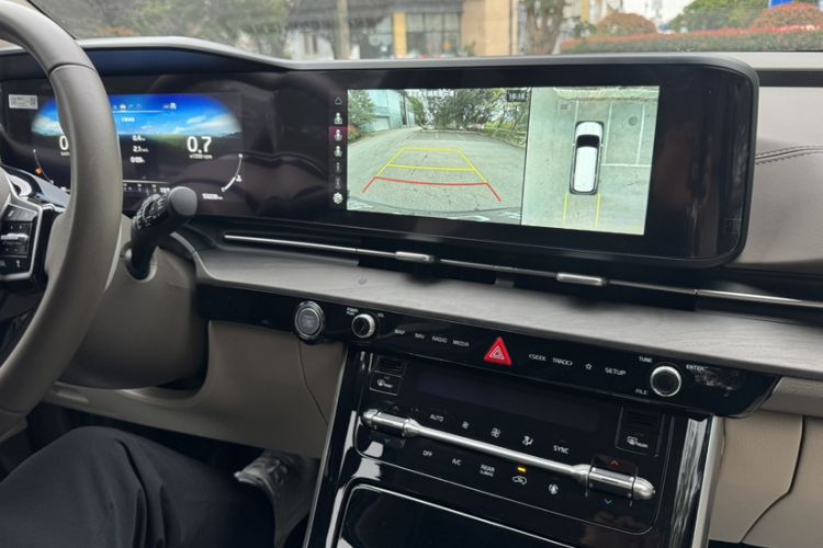 Used Kia Carnival 2021 2.0T Luxury Tech Edition