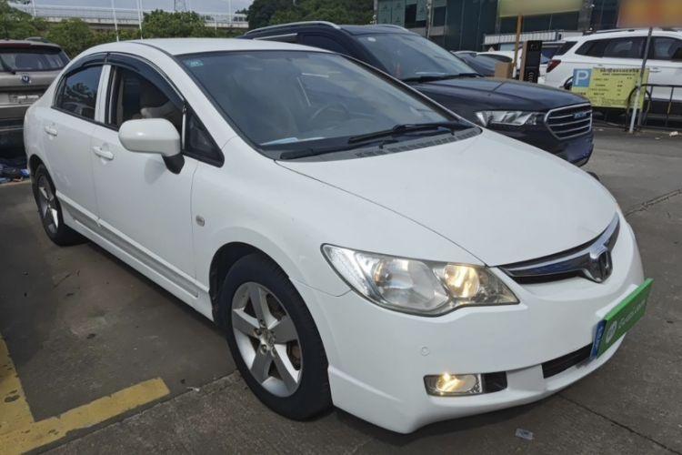 Used CIIMO CIIMO 2012 1.8L Automatic