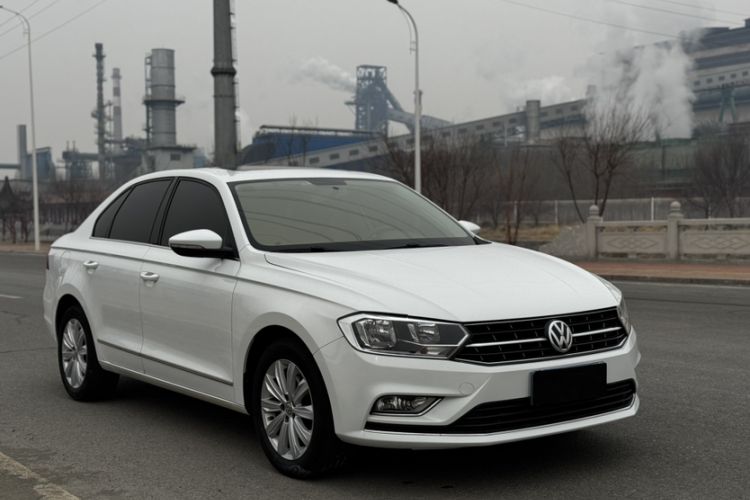 Used Volkswagen Bora 2016 1.6L Automatic Comfort Model
