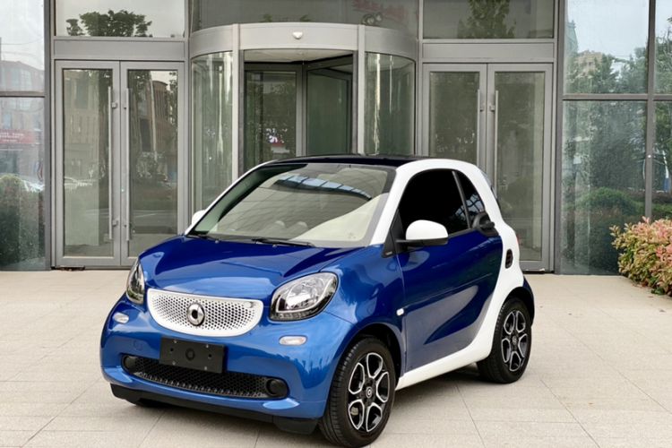 Used smart fortwo 2019 0.9T 66kW Hardtop Wind Power Edition China VI