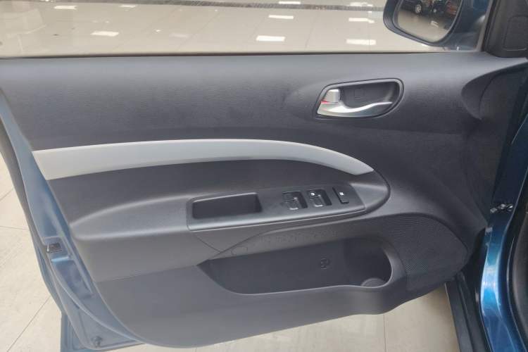 Used Kia kx1 Stonic 2019 1.4L Automatic Sport Edition China VI