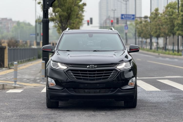 Used Chevrolet Equinox 2019 Redline 550T Automatic All-Wheel-Drive RS Model China VI Standard
