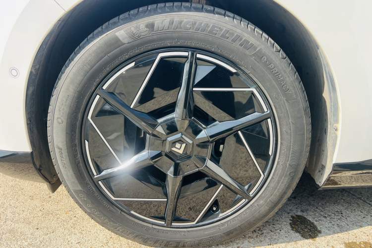 Used Hyptec HT 2023 670 Rear-Drive Ultra-High-Voltage NDA Version