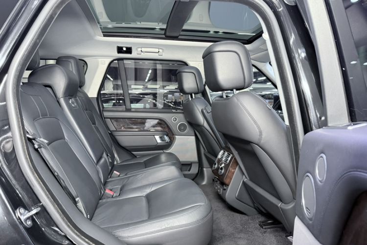 Used Land Rover Range Rover 2020 3.0 L6 Grand Edition