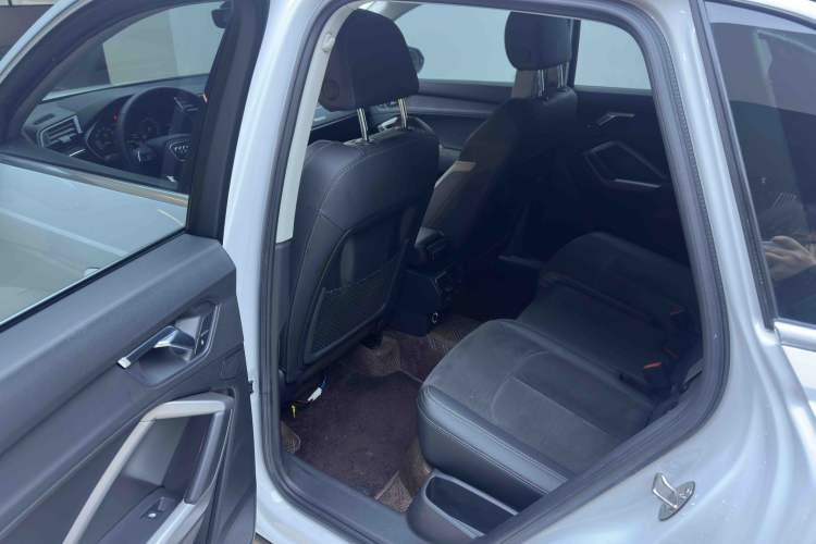 Used Audi Q3 2022 35 TFSI Fashion Dynamic Model