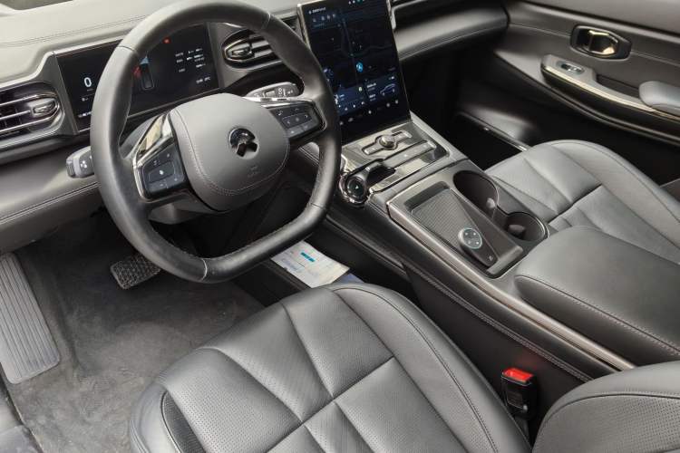 Used Nio ES8 2020 580 km Range Signature Edition Six-Seater Version
