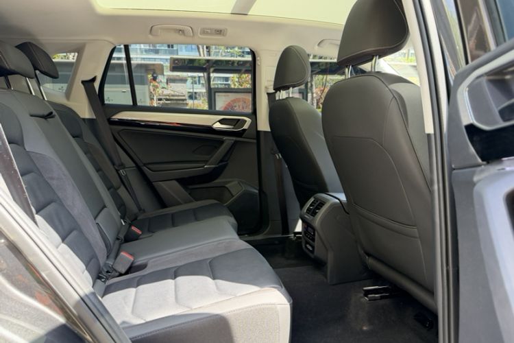 Used Volkswagen Tayron 2022 330TSI Two-Wheel Drive Luxury Smart Connectivity Version
