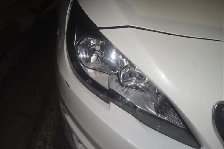 Used Peugeot 408 2014 1.8L Automatic Luxury Edition Exterior 4