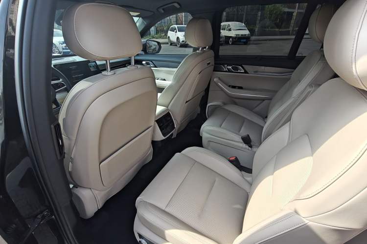 Used Lynk & Co 09 EM-P 2024 2.0TD EM-P Four-Wheel Drive HALO Six-Seater