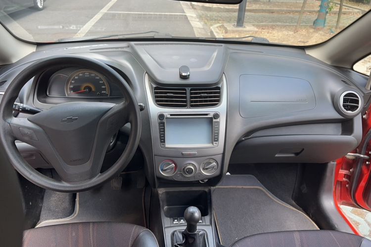 Used Chevrolet Sail 2013 Sedan 1.2L Manual Fashionable Happiness Edition

