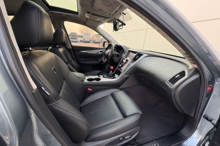 Used Infiniti Q50 2014 3.7L Luxury Sport Edition Right Front Seat