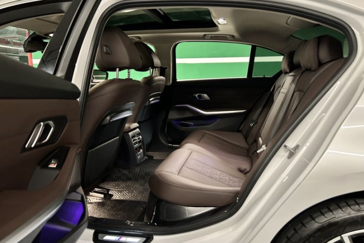 Used BMW 3 Series 2022 Updated 325Li M Sport Package Interior 7